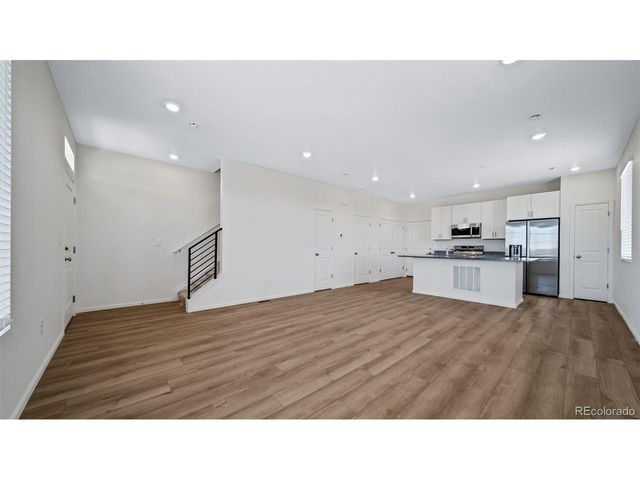 22401 E 46th Ave, Aurora, CO 80019