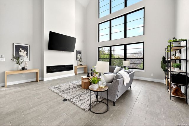 8024 Alton, Selma, TX 78154