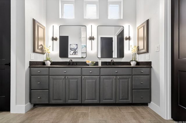 8024 Alton, Selma, TX 78154