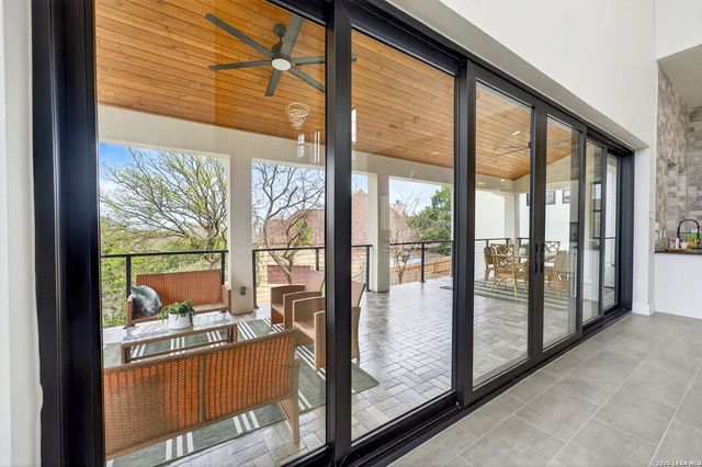 8024 Alton, Selma, TX 78154