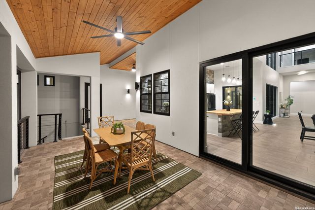 8024 Alton, Selma, TX 78154