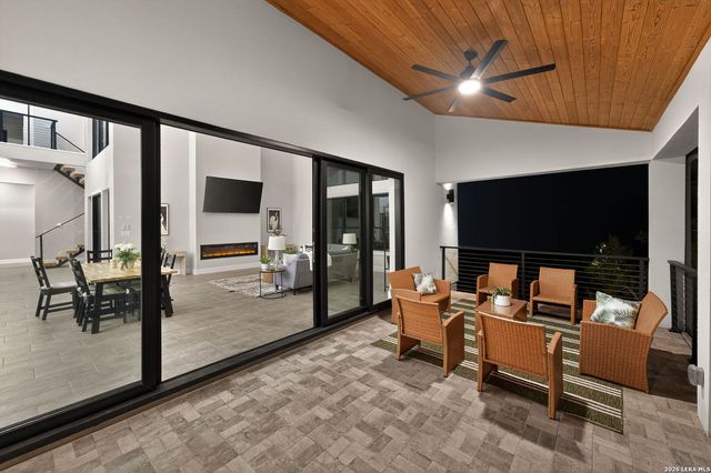 8024 Alton, Selma, TX 78154