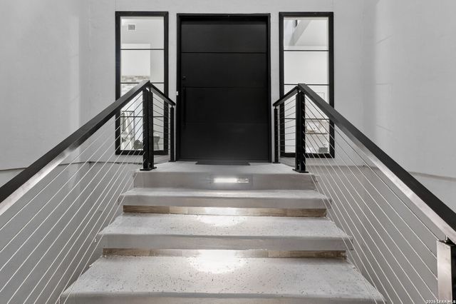 8024 Alton, Selma, TX 78154