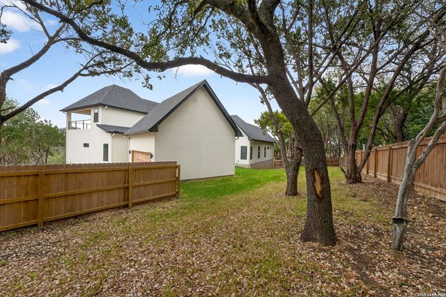 8024 Alton, Selma, TX 78154