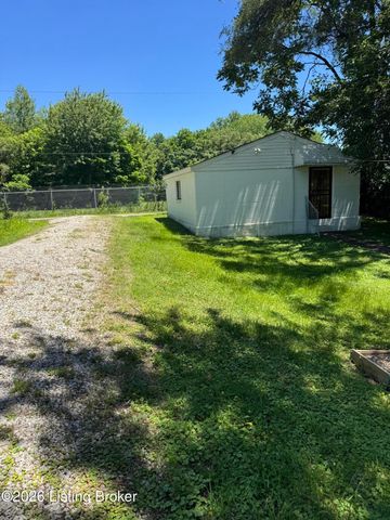 523 N 34th St, Louisville, KY 40212