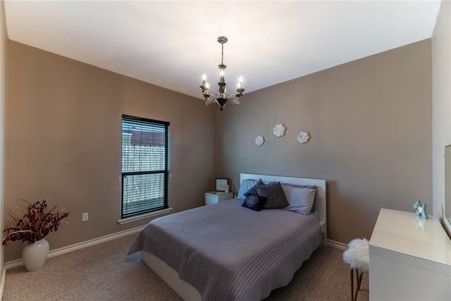 4401 Lake Superior Dr, Corpus Christi, TX 78413