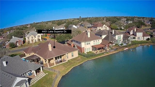 4401 Lake Superior Dr, Corpus Christi, TX 78413