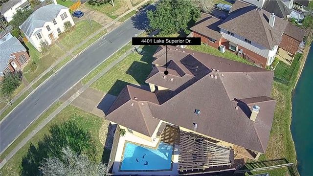 4401 Lake Superior Dr, Corpus Christi, TX 78413