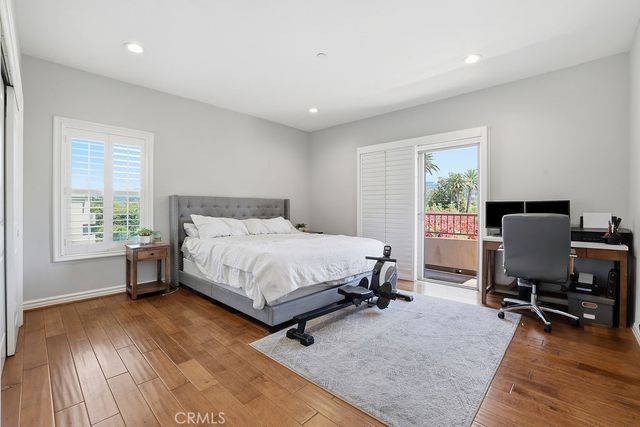 11504 Moorpark Street 203, Studio City, CA 91602