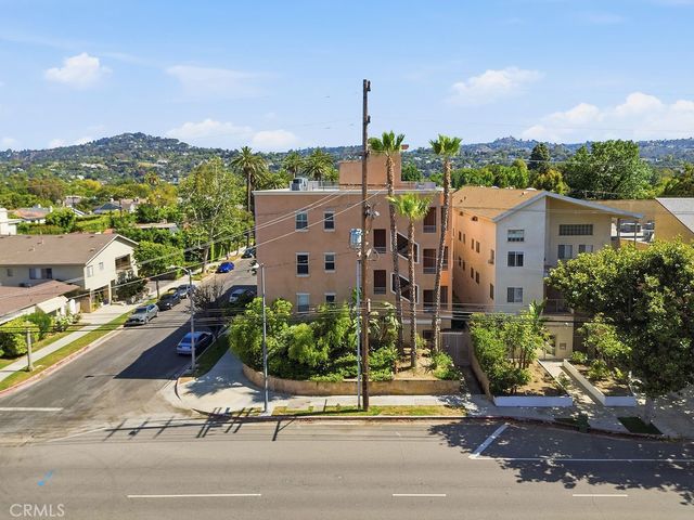 11504 Moorpark Street 203, Studio City, CA 91602