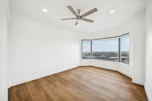 2001 Holcombe Boulevard 2203, Houston, TX 77030