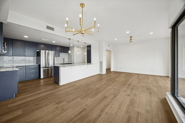 2001 Holcombe Boulevard 2203, Houston, TX 77030