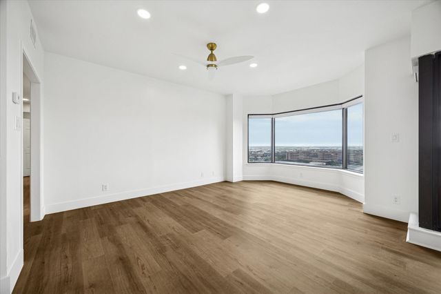 2001 Holcombe Boulevard 2203, Houston, TX 77030