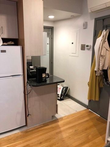 144 Bowdoin Street 21, Boston, MA 02108