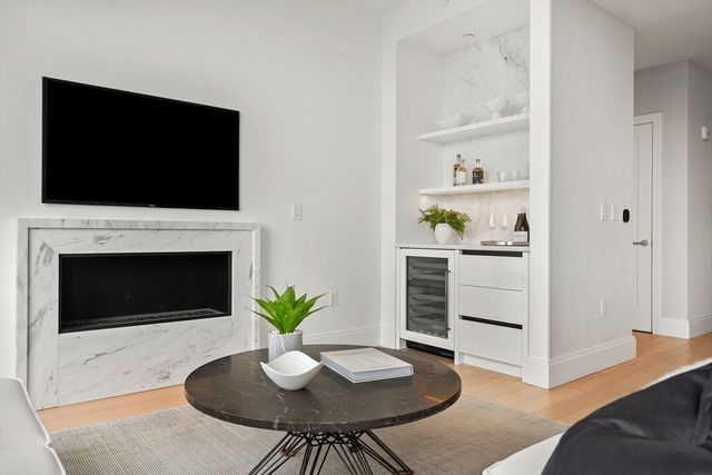 380 Harrison Avenue PH1G, Boston, MA 02118