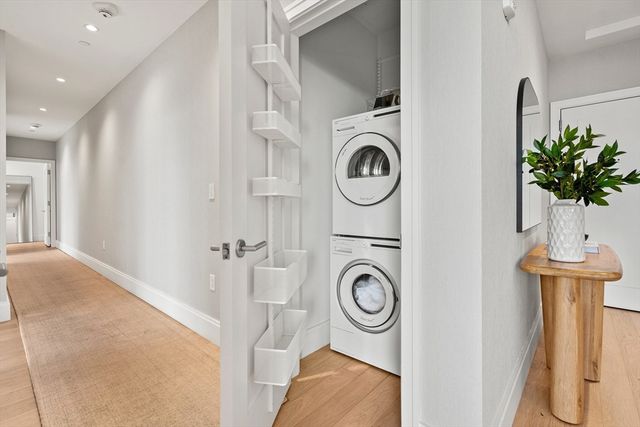 380 Harrison Avenue PH1G, Boston, MA 02118