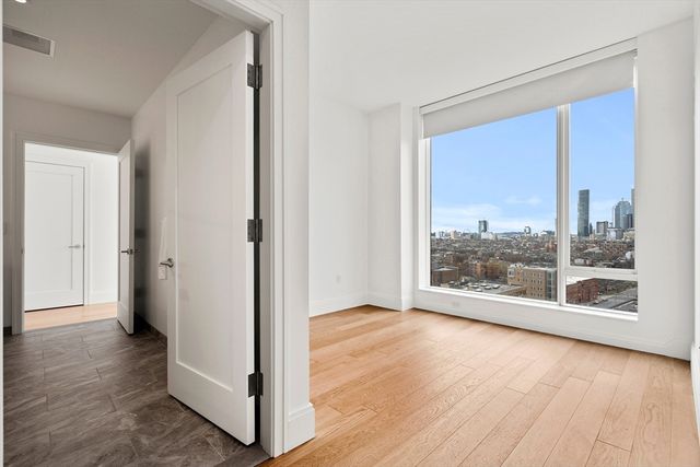 380 Harrison Avenue PH1G, Boston, MA 02118