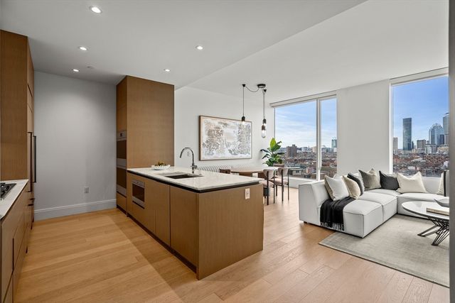 380 Harrison Avenue PH1G, Boston, MA 02118