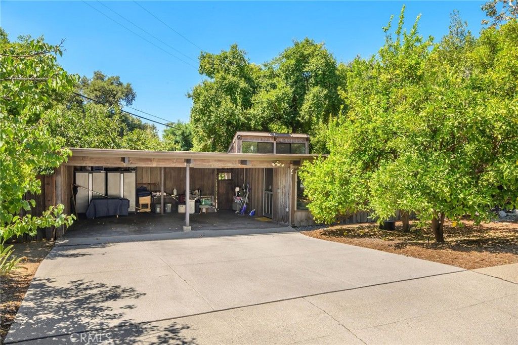 Image 50 of property listing at 1343 Via Zurita Street, Claremont, CA 91711