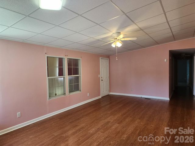 189 Brook Creek Drive, Troutman, NC 28166