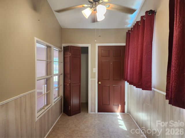 189 Brook Creek Drive, Troutman, NC 28166