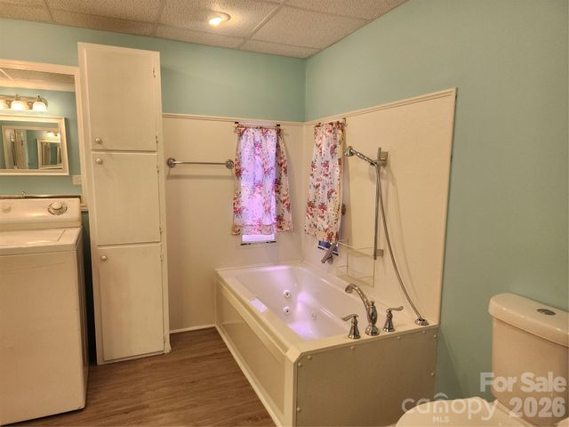 189 Brook Creek Drive, Troutman, NC 28166