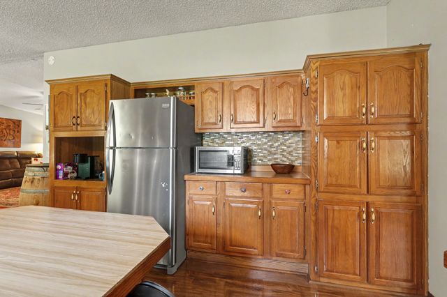 131 Holiday Acres Dr, Springville, TN 38256