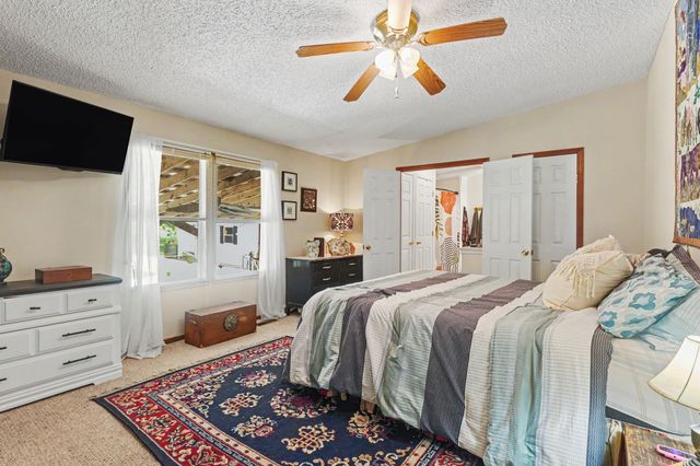 131 Holiday Acres Dr, Springville, TN 38256