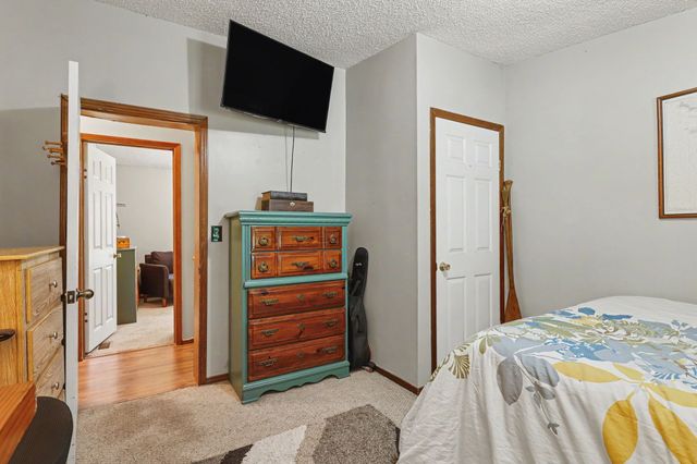 131 Holiday Acres Dr, Springville, TN 38256
