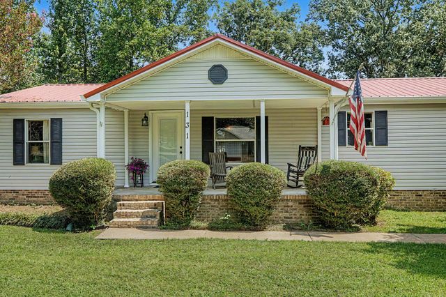 131 Holiday Acres Dr, Springville, TN 38256