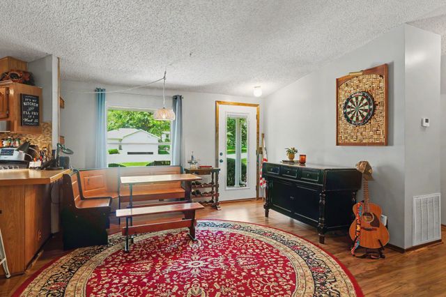 131 Holiday Acres Dr, Springville, TN 38256
