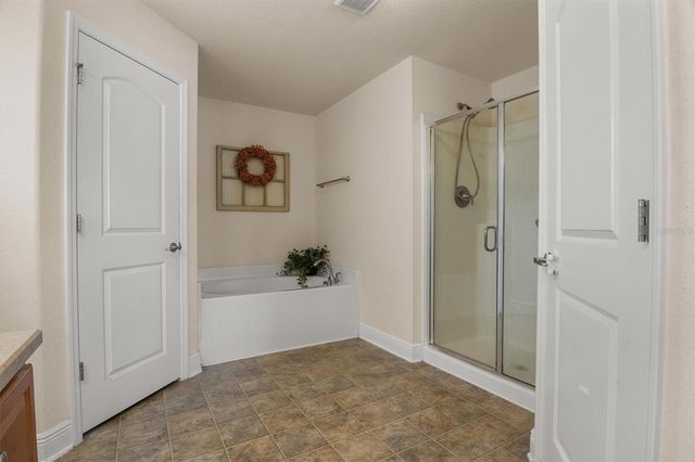 1585 DOVES VIEW CIRCLE, Auburndale, FL 33823