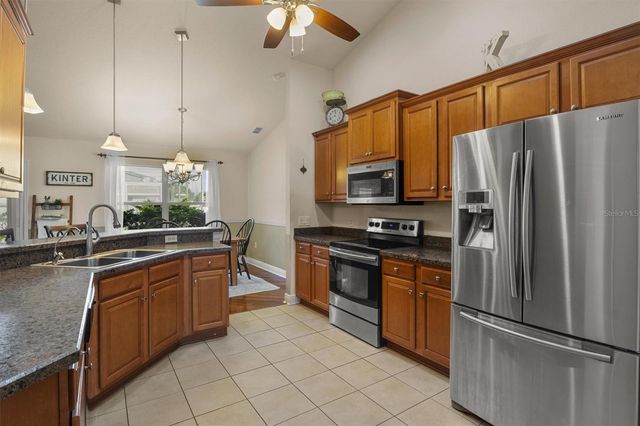 1585 DOVES VIEW CIRCLE, Auburndale, FL 33823