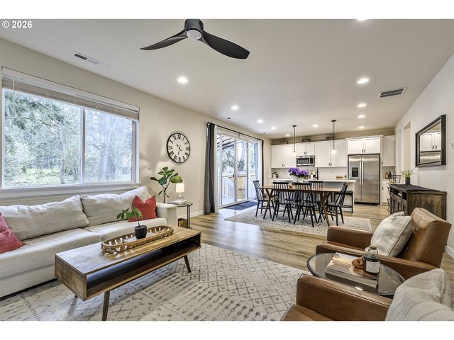 1156 TANSY Ln, Canby, OR 97013