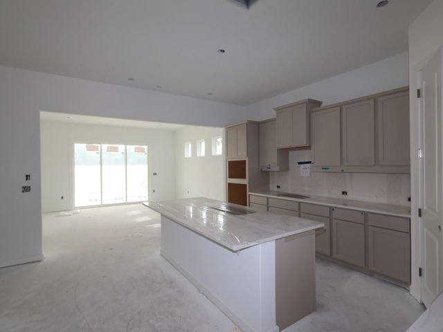 933 Corvallis DR, Leander, TX 78641