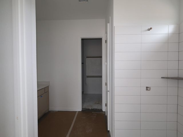 933 Corvallis DR, Leander, TX 78641