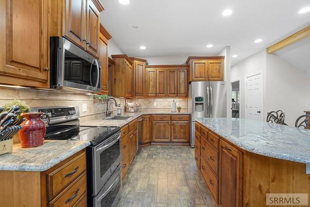 9 Autumn Blaze Lane, Salmon, ID 83467