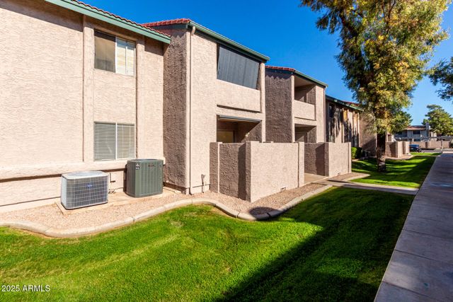 623 W GUADALUPE Road 165, Mesa, AZ 85210