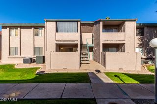623 W GUADALUPE Road 165, Mesa, AZ 85210