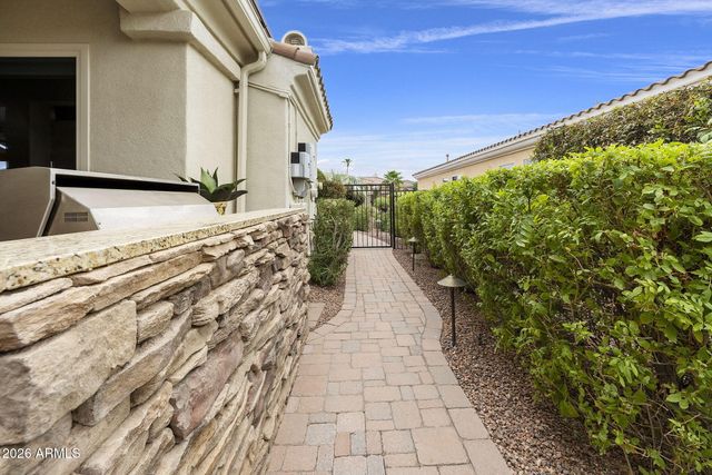 23112 N DE LA GUERRA Court, Sun City West, AZ 85375