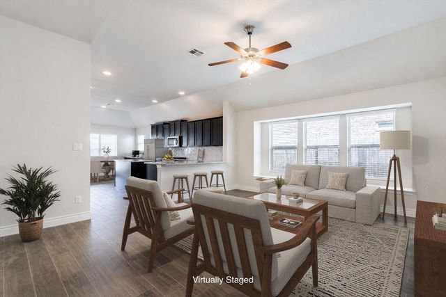124 Compass LN, Kyle, TX 78640