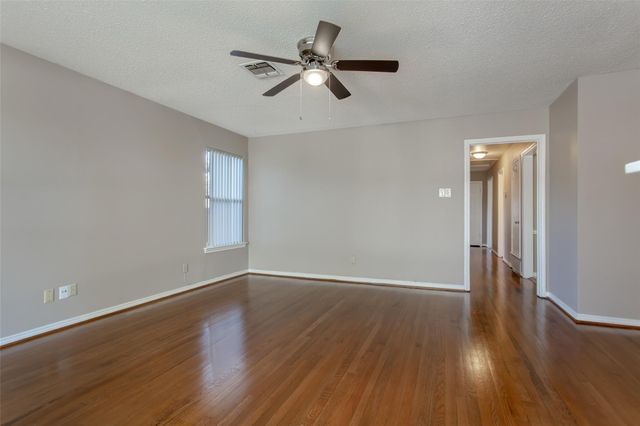 6912 Wake Forrest Drive, Dallas, TX 75214