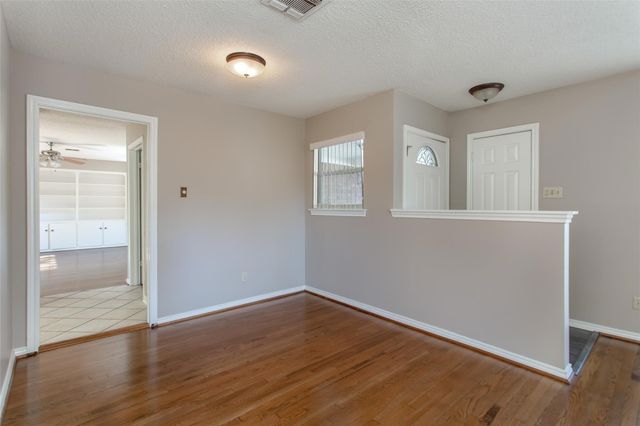 6912 Wake Forrest Drive, Dallas, TX 75214