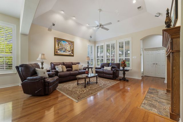1348 Ranch House Drive, Fairview, TX 75069