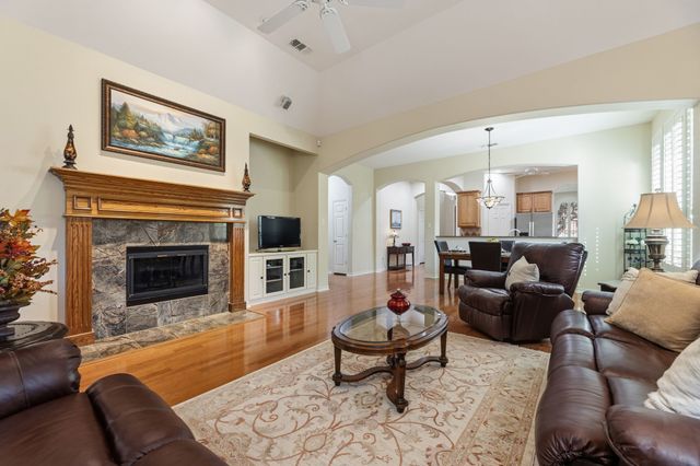 1348 Ranch House Drive, Fairview, TX 75069
