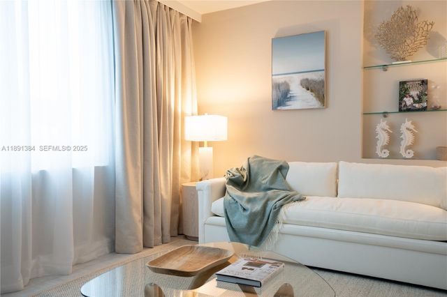 2301 Collins Avenue 836, Miami Beach, FL 33139