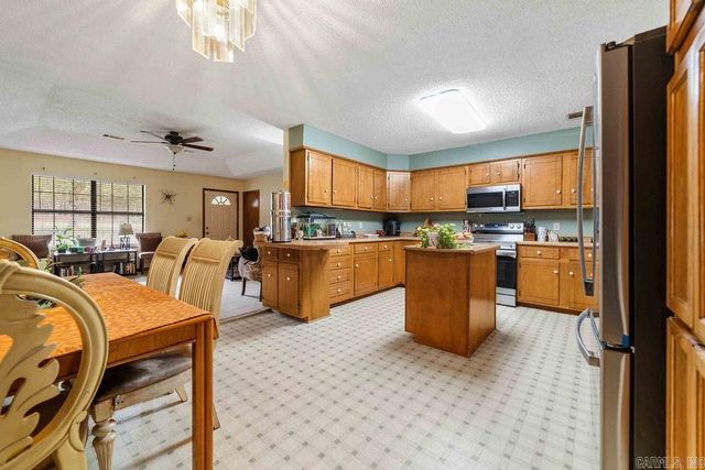 7 Briarwood Street, Greenbrier, AR 72058