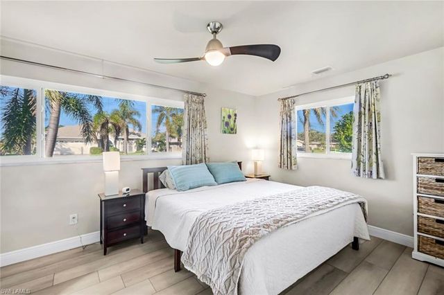 5205 SW 3rd AVE, Cape Coral, FL 33914