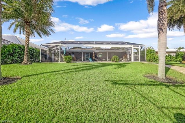 5205 SW 3rd AVE, Cape Coral, FL 33914
