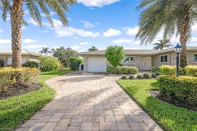 5205 SW 3rd AVE, Cape Coral, FL 33914
